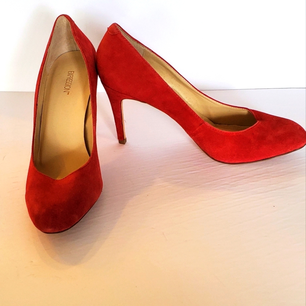 Ladies all leather shoe